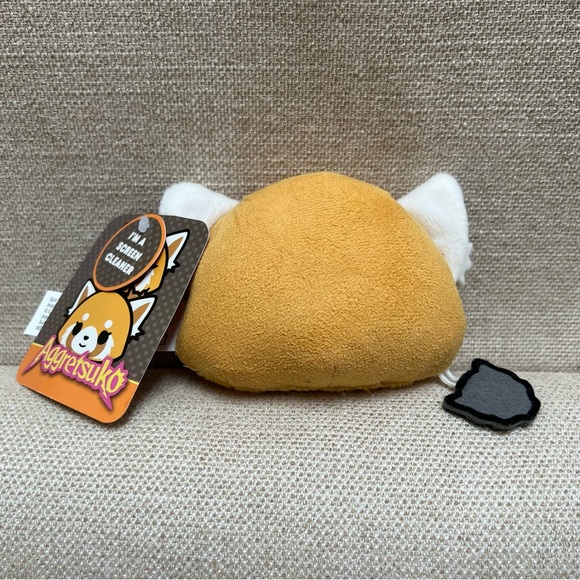 Aggretsuko Plush Glass Cleaner - Picture 2 of 2